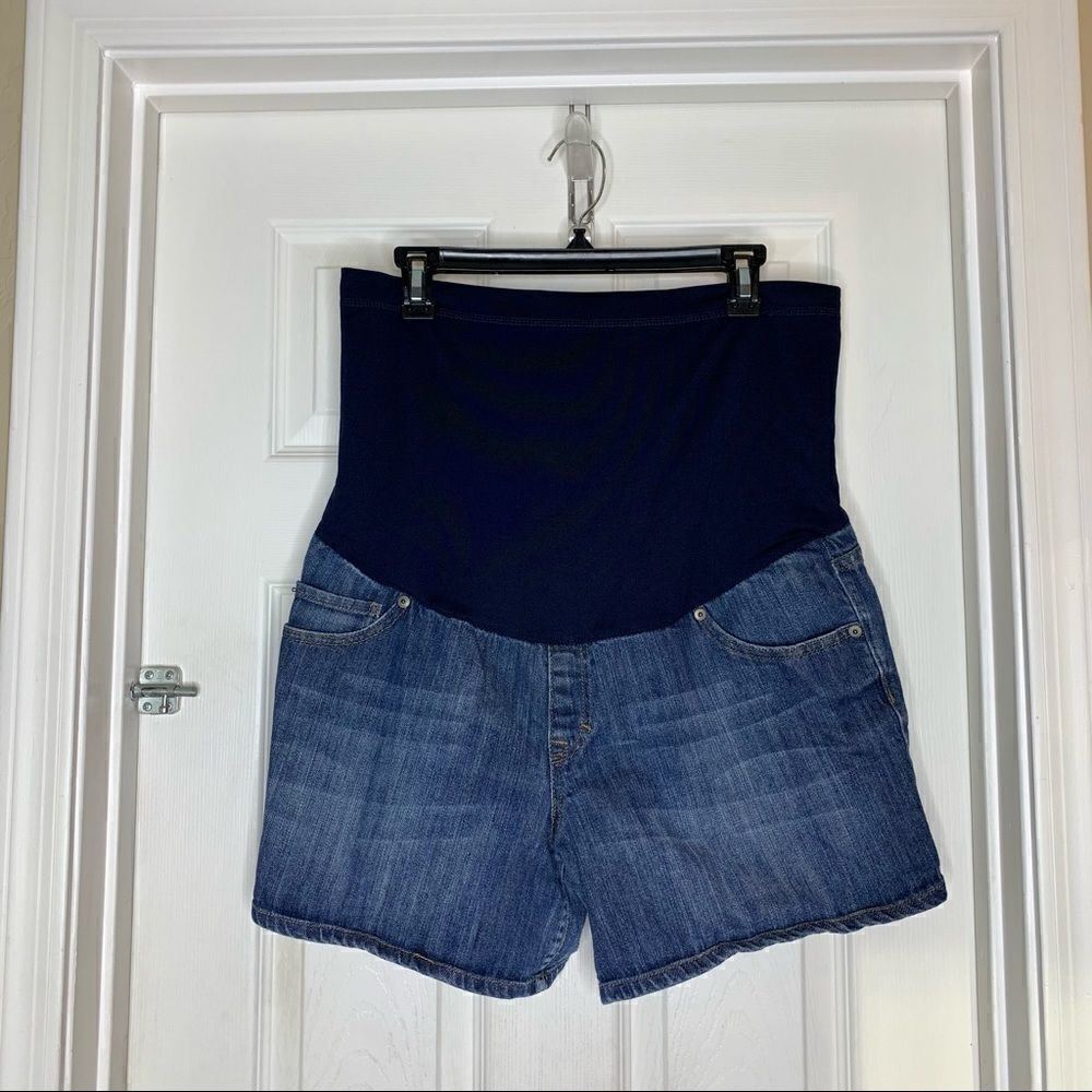Liz Lange Maternity Jean Shorts Full Belly Panel Size Large